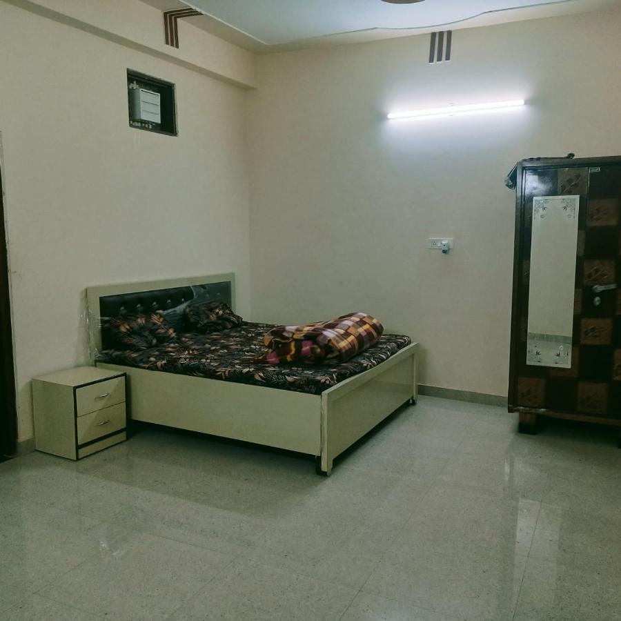 Radha Bhavan Vrindāvan Exterior foto